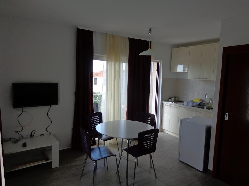 רוגוזניצה Villa Palas Apartments חדר תמונה